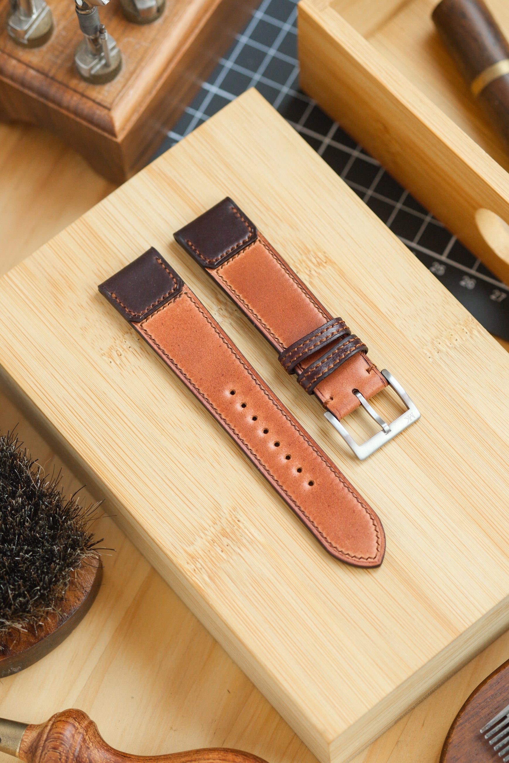 Colour 8/Cognac Shell Cordovan Reverse Folded Strap