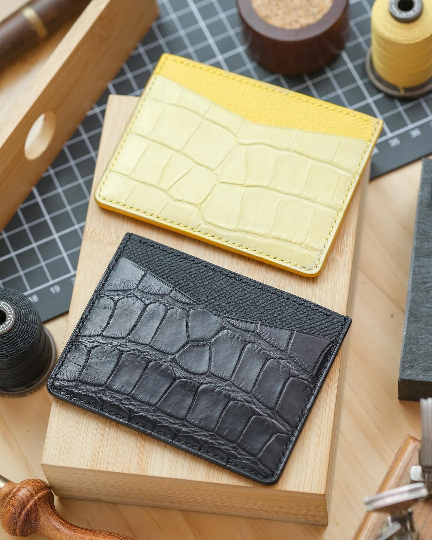 Calfskin & Alligator "Kellie" Card Holder