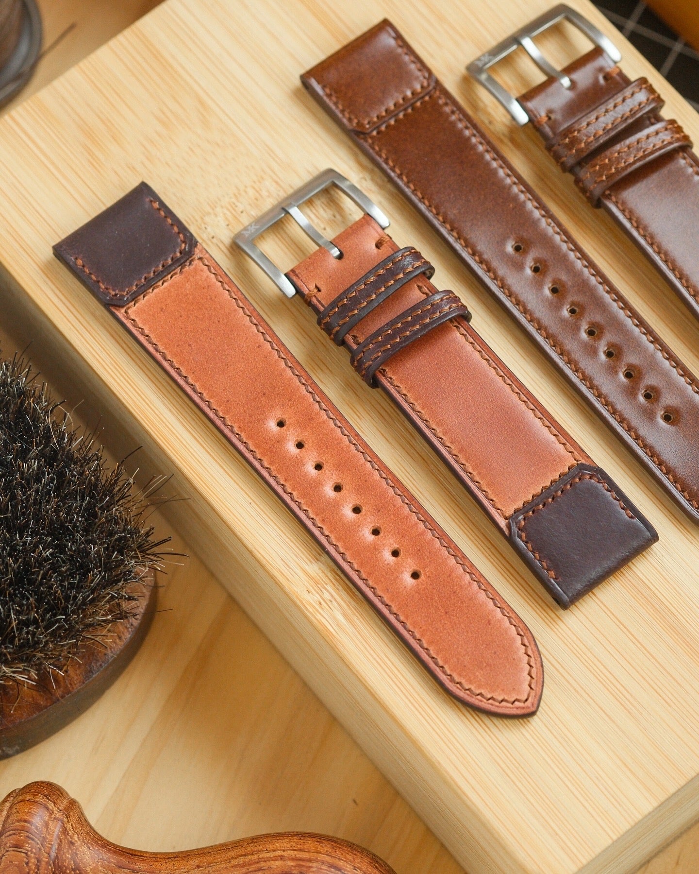 Colour 8/Cognac Shell Cordovan Reverse Folded Strap