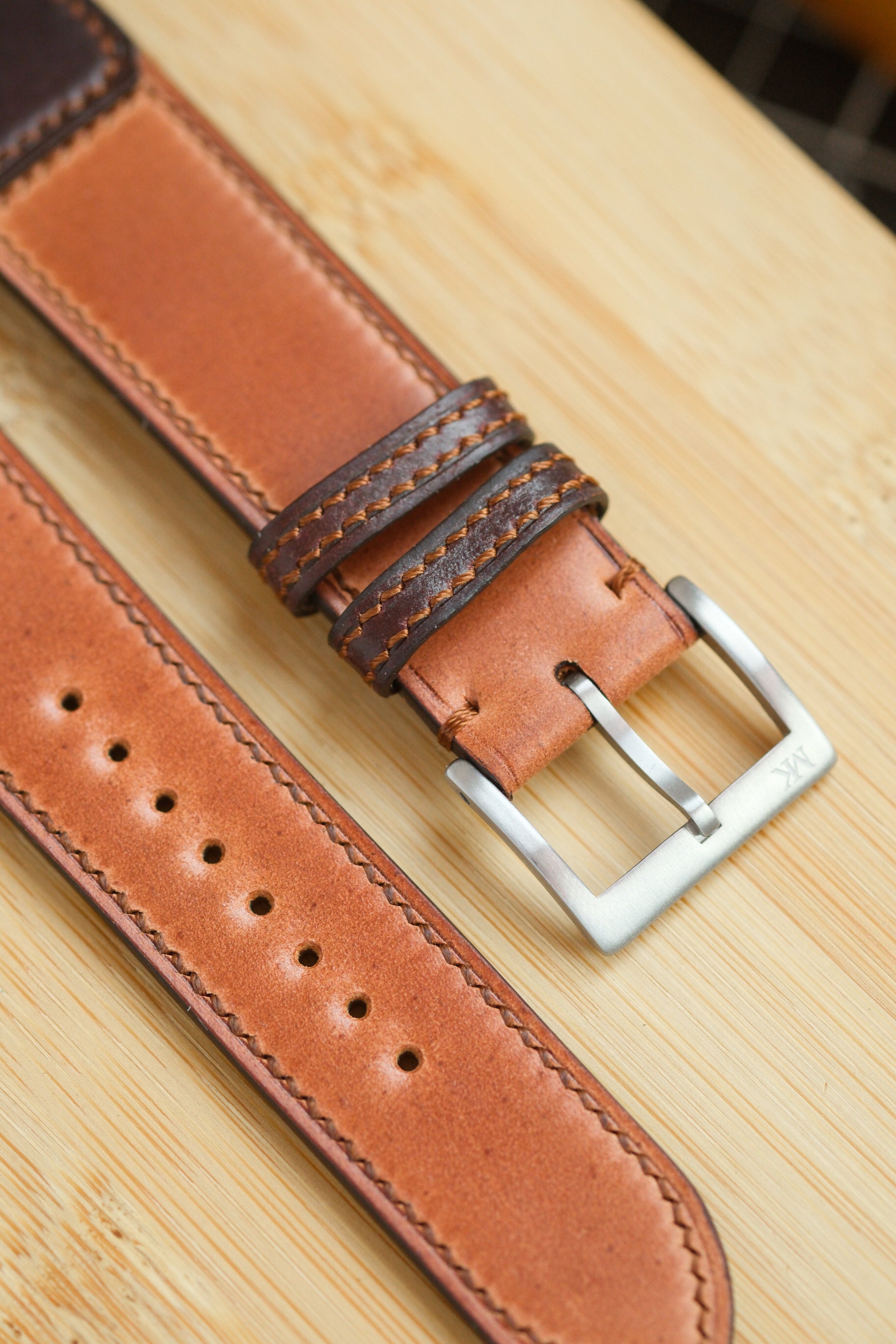 Colour 8/Cognac Shell Cordovan Reverse Folded Strap