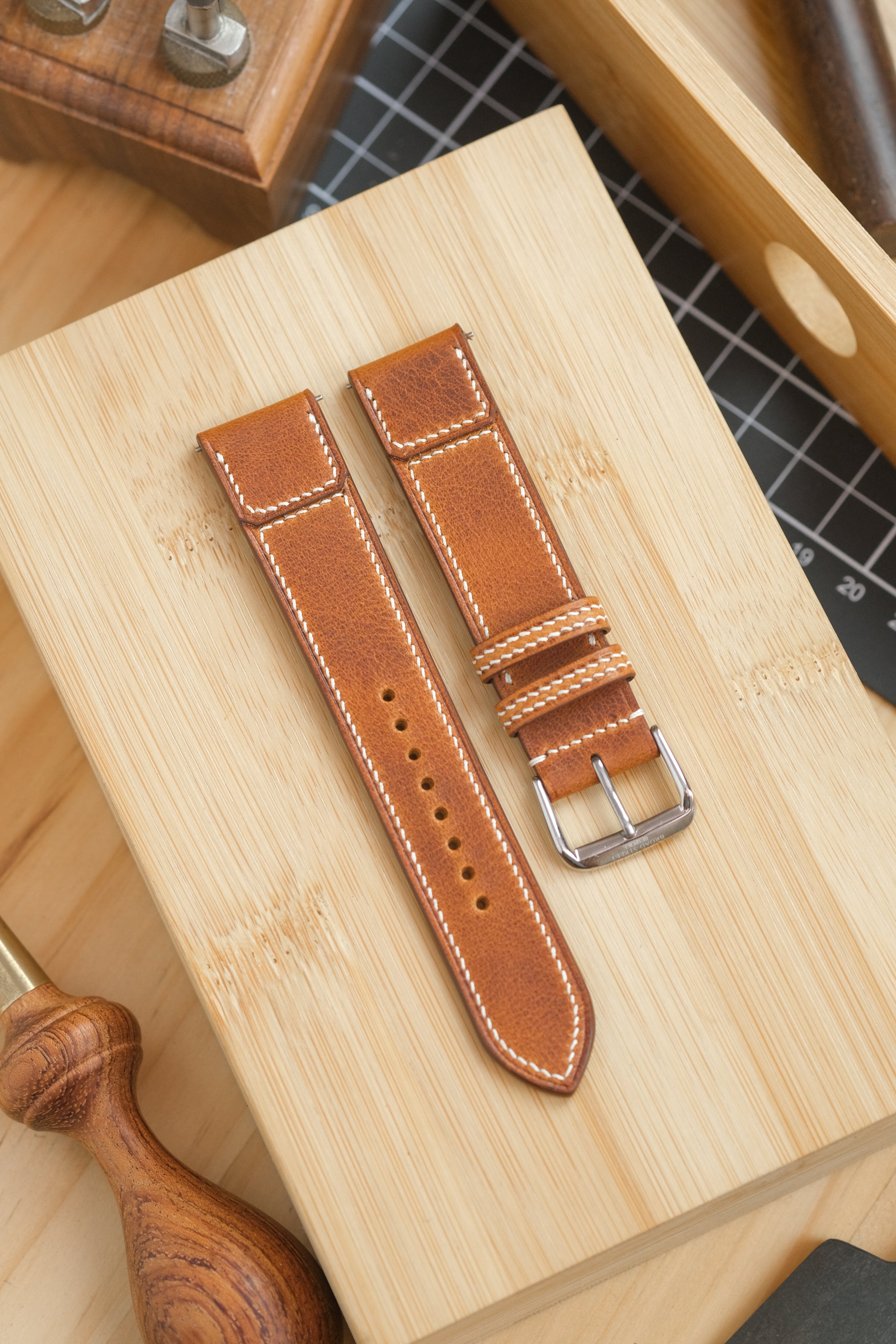 Cognac Waxy Cowhide Reverse-Folded Strap