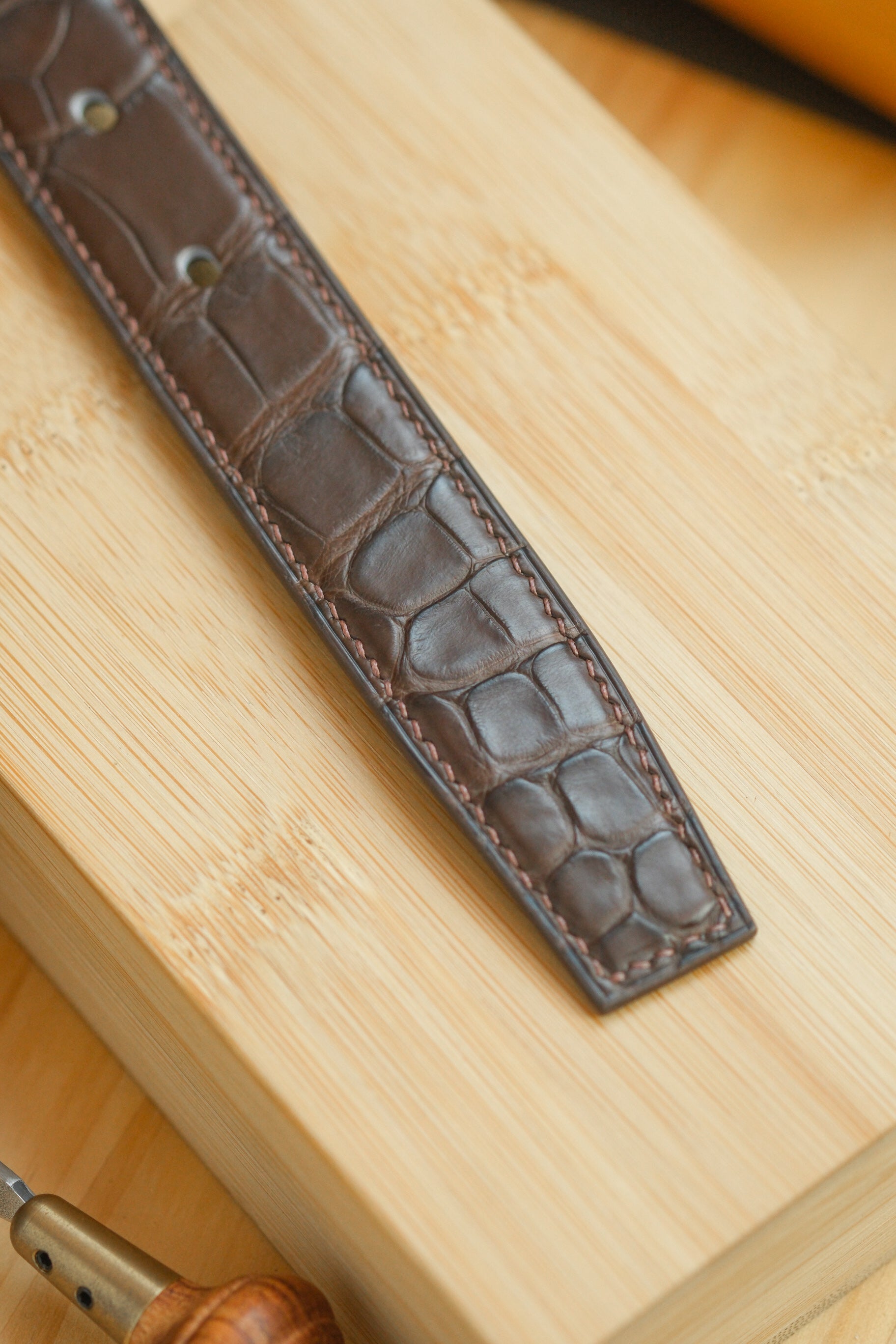 Dark Brown Alligator Handstitched Belt (Wholecut)