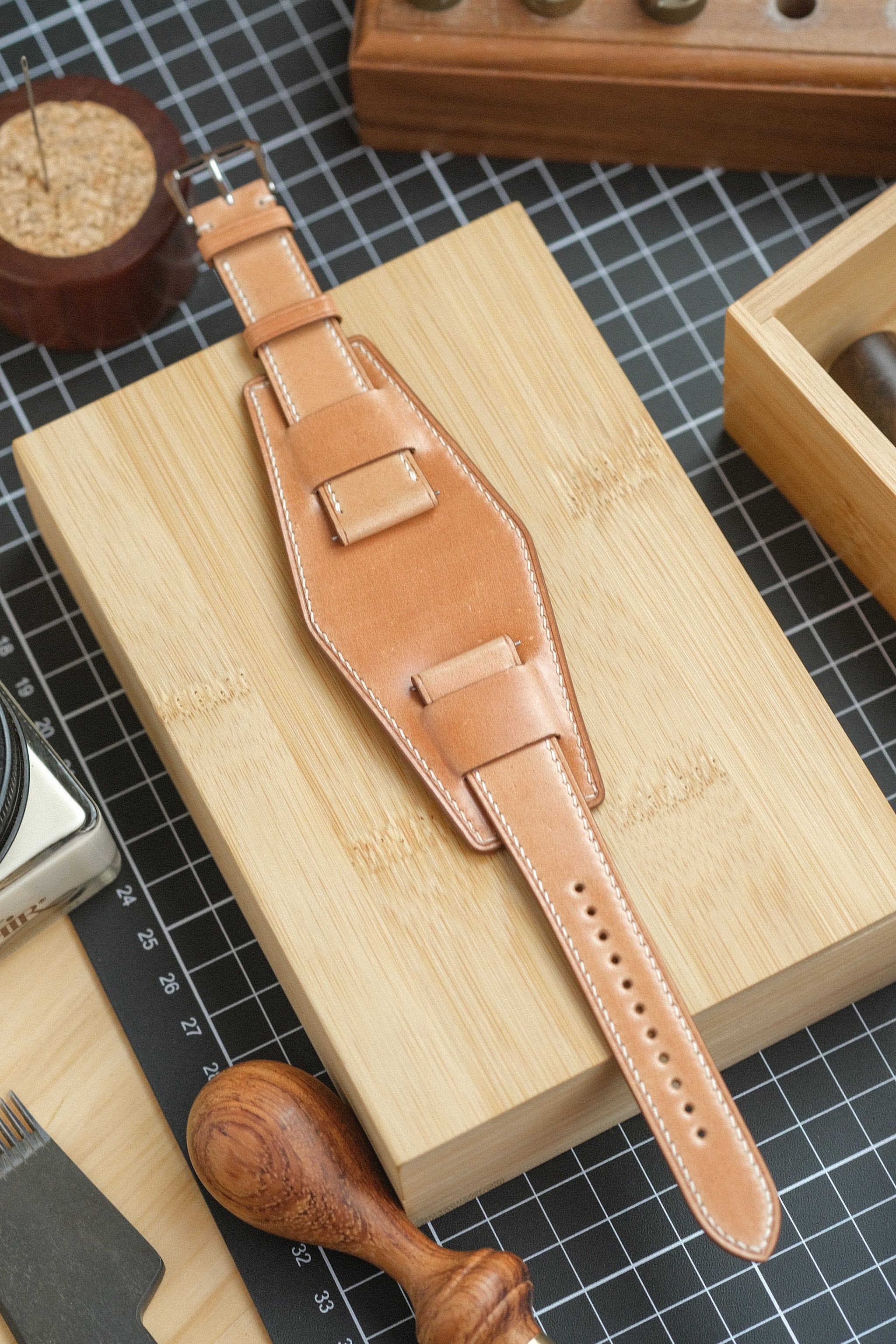 Natural Shell Cordovan Bund Strap